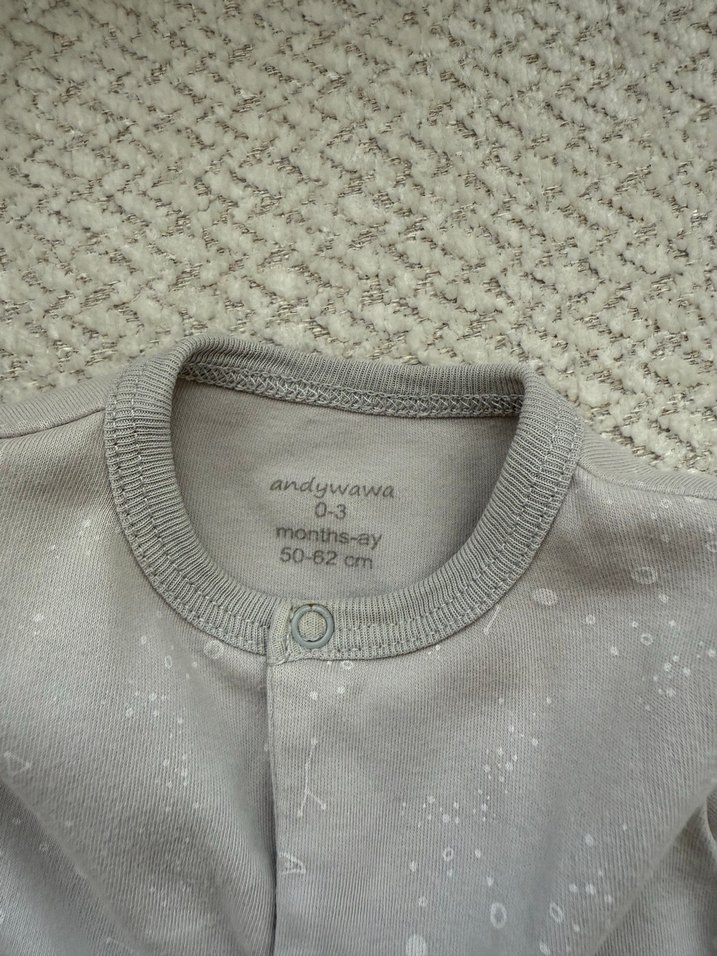 Gri Bebek Tulumu, Uzun Kollu, Düğmeli - Görsel 2