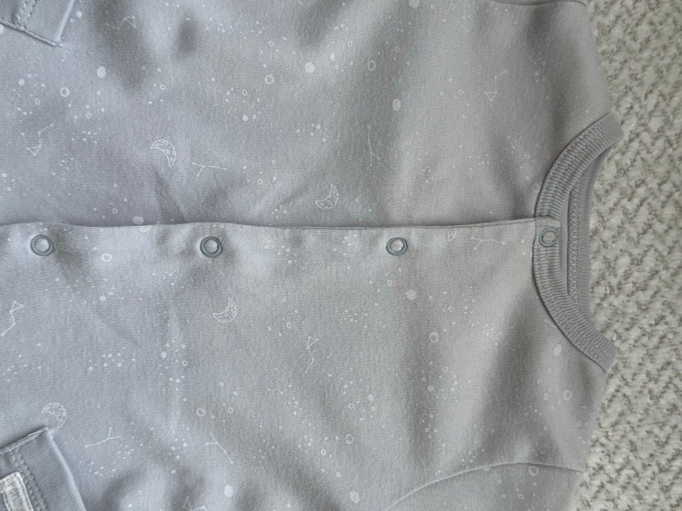 Gri Bebek Tulumu, Uzun Kollu, Düğmeli - Görsel 3