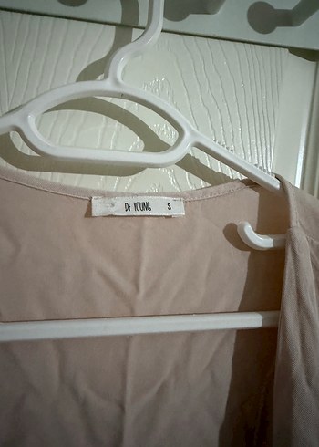 Bej Düğmeli V Yaka Kadın Keten Gömlek - Görsel 4