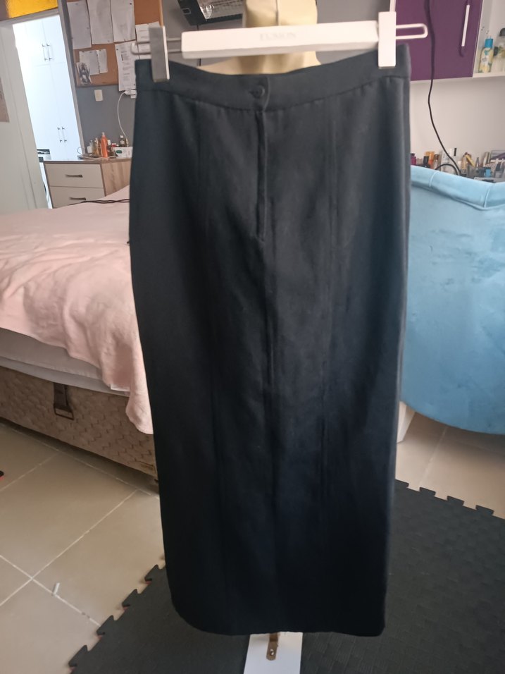 Siyah Kadın Uzun Süet Etek - Görsel 2