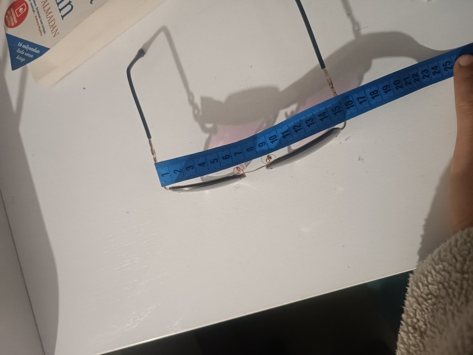 Şeffaf Pembe Minimalist Kadın Güneş Gözlüğü - Görsel 3