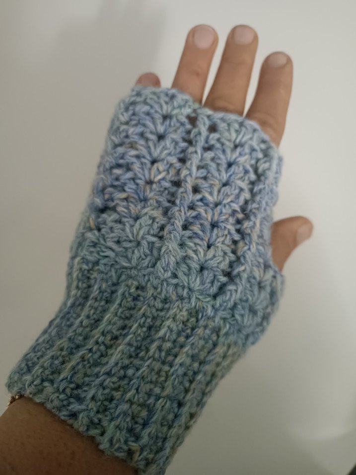 Mavi Örgü Bohem Kadın Eldiveni - Görsel 3