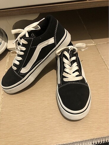 Vans ????