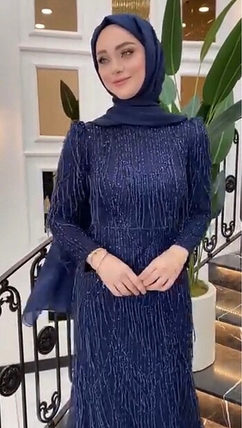 PINARŞEMS PÜSKÜLLÜ ABİYE K!RÂL?K