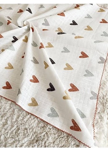 Beyaz Kalp Desenli Müslin Bezi - Görsel 3