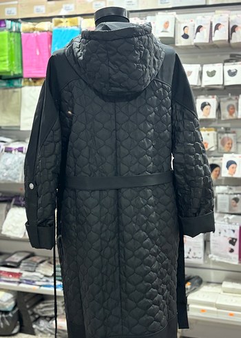 Kadın Siyah Uzun Fermuarlı mont - Görsel 4