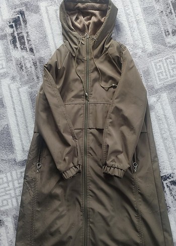 Haki Kapüşonlu Kadın Rüzgarlık/trençkot - Görsel 2