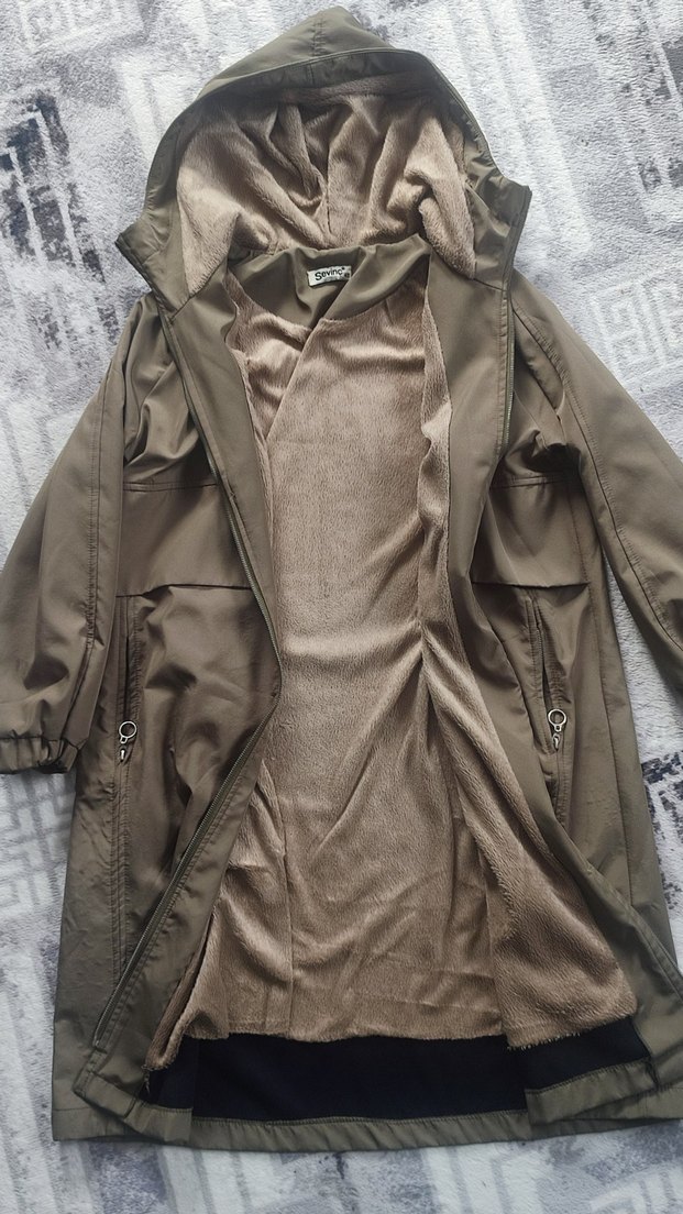 Haki Kapüşonlu Kadın Rüzgarlık/trençkot - Görsel 3