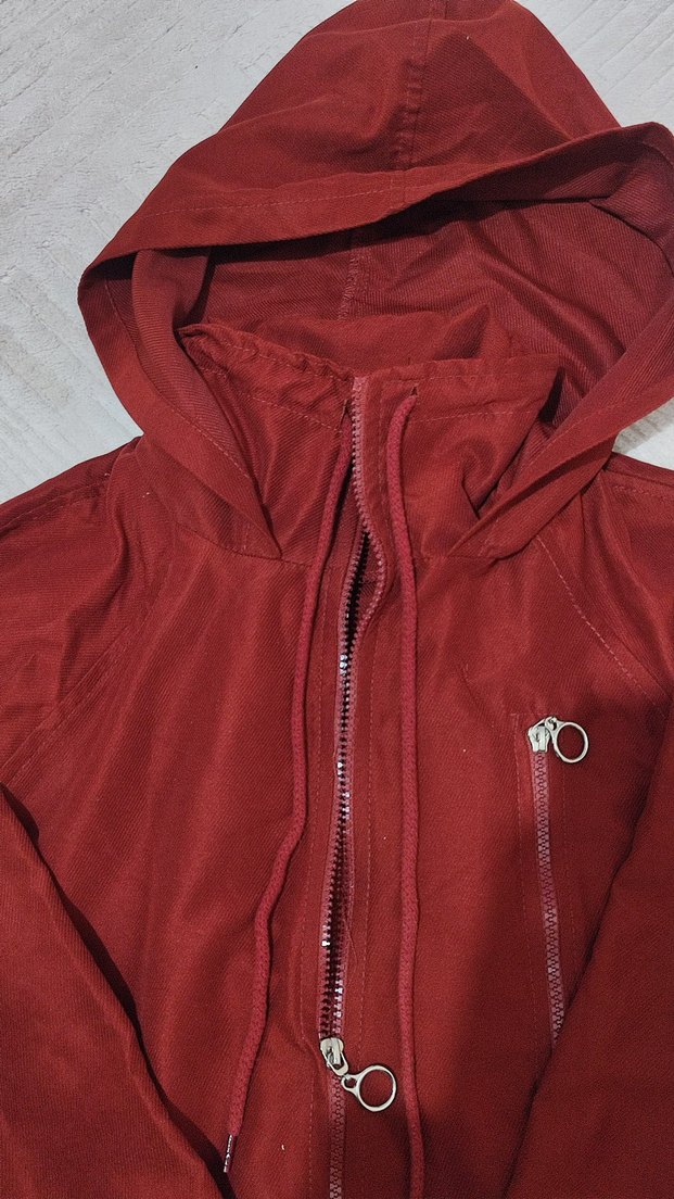 Bordo Kapüşonlu Uzun Kadın trençkot - Görsel 4