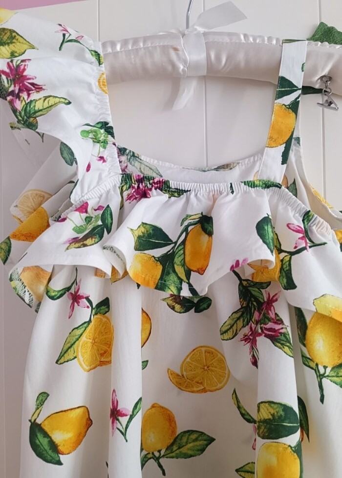 Hafif güzel kumaşlı elbise  - Görsel 3