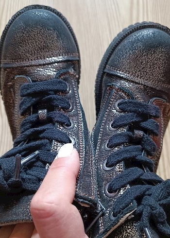 Kız çocuk  için siyah simli kışlık botlar - Görsel 2