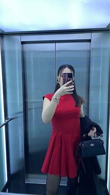 Zara Zara Kısa Kırmızı Elbise
