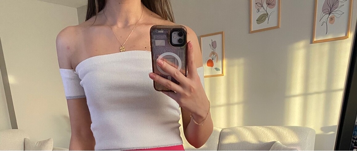 H&M beyaz crop top