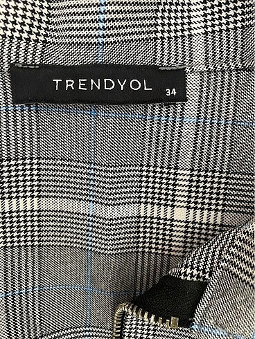 34 Beden Trendyol pötikare elbise
