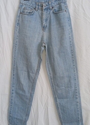 Mom Jean