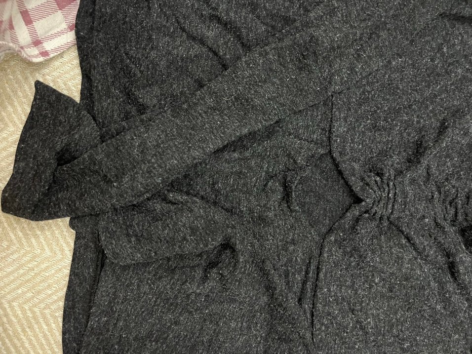 V Yaka Uzun Kollu Triko Mini Bluz - Görsel 3