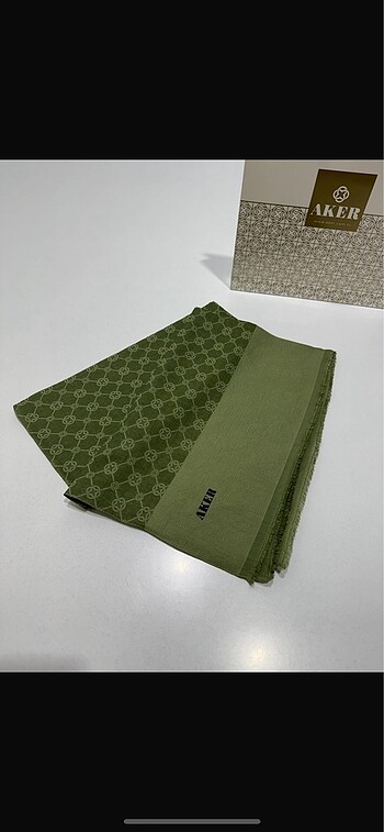 Aker ELEGANCE MONOGRAM ŞAL SERİSİ