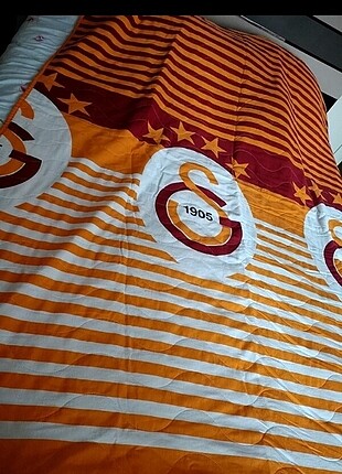 Galatasaray tek kişilik yatak örtüsü pike 