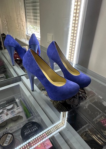 35 Beden Mavi Süet Platform Topuklu Kadın