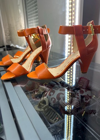 35,5 Beden Nine west Turuncu Topuklu Sandalet