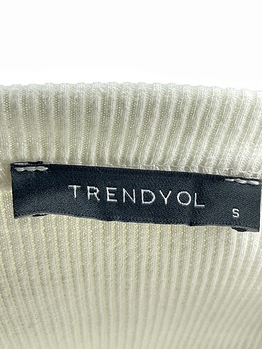 s Beden çeşitli Renk Trendyol & Milla Mini Üst %70 İndirimli.