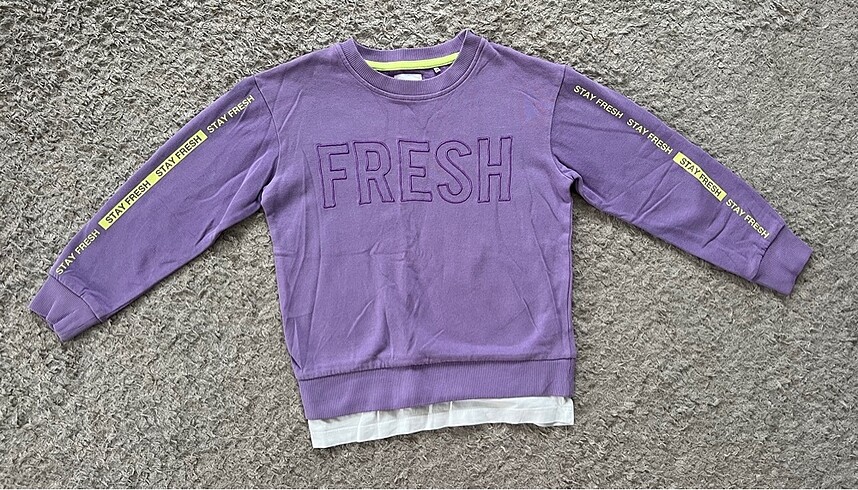 Reserved sweatshirt 8 yaş