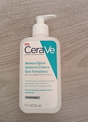 Cerave Akneli Ciltler İçin Jel 