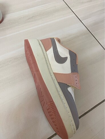 Nike hic kullanilmamis nike air ayakkabi