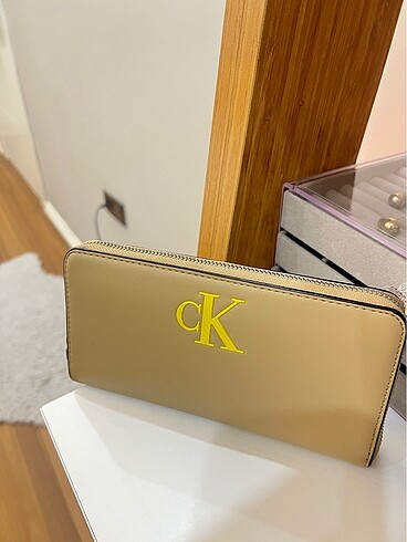  Beden camel Renk Calvin Klein Cüzdan