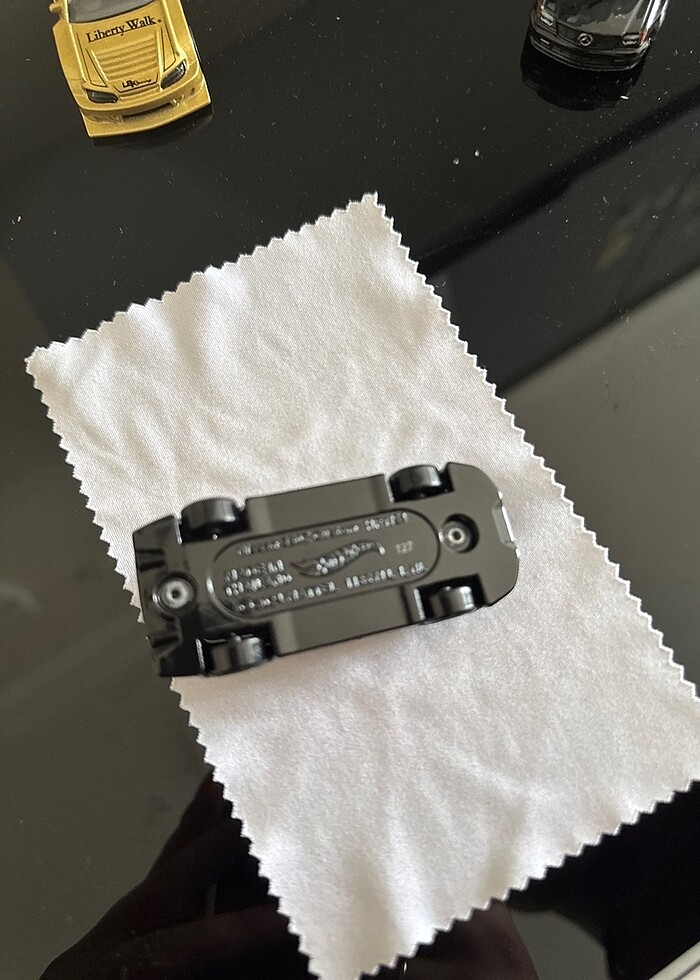 Hot wheels Nisan 350z - Görsel 4