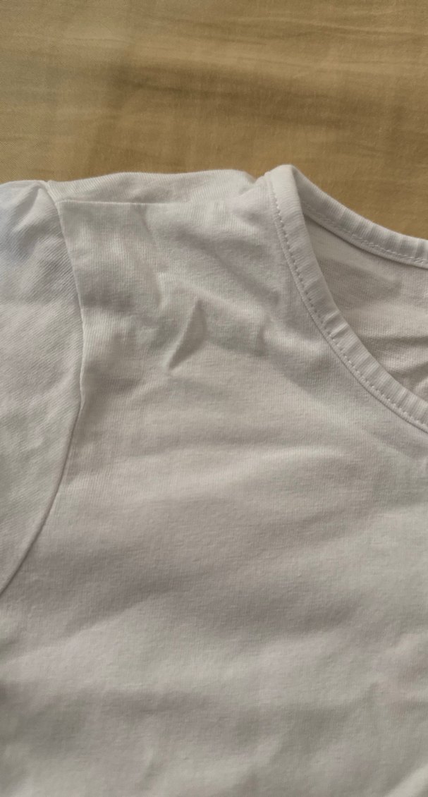 Kız Çocuk Beyaz Pul İşlemeli Tişört - Görsel 5