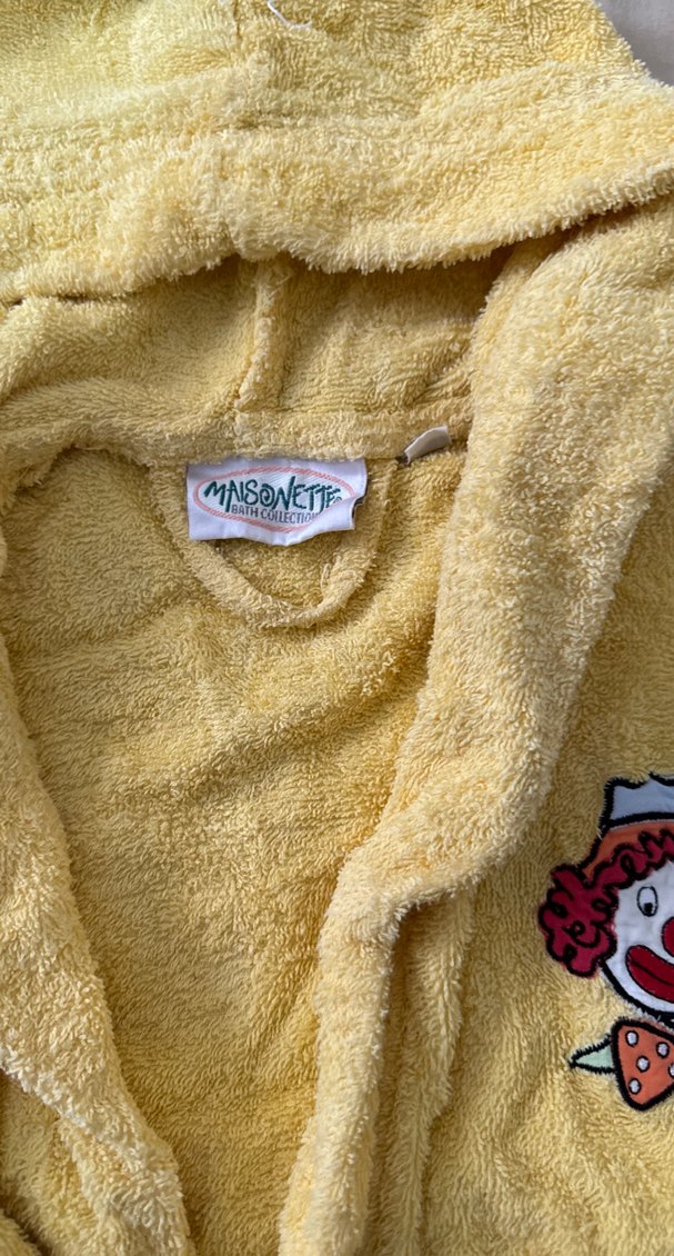 Kapüşonlu Sarı  Çocuk Bornoz - Görsel 4