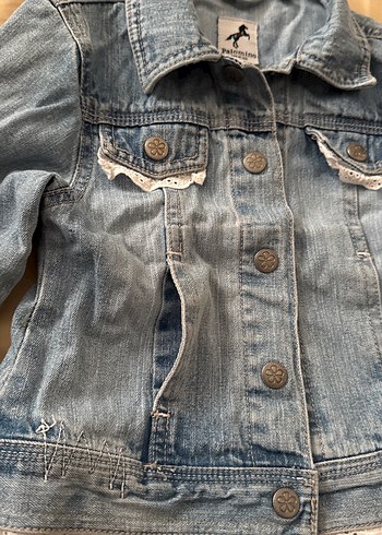 Nakışlı Düğmeli Kız Kot Ceket - Görsel 5