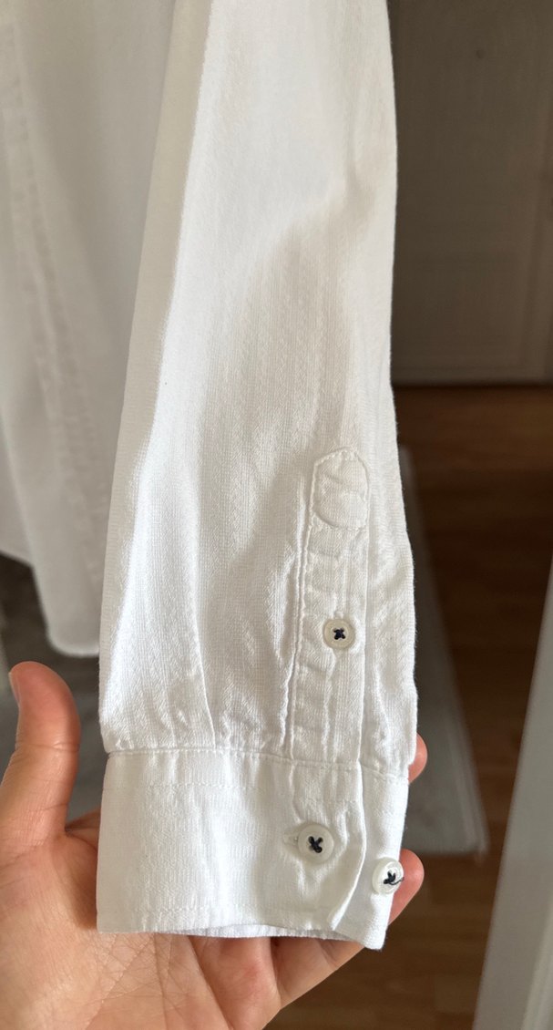 Düğmeli Beyaz Pamuklu Erkek Gömlek - Görsel 4