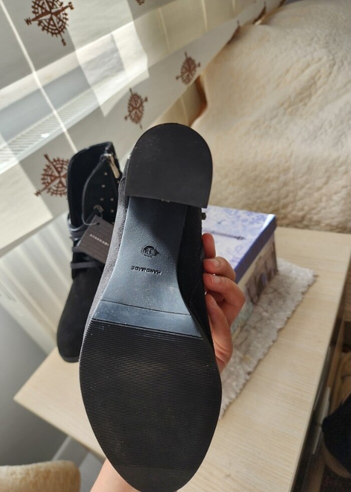 Ayakkabı Dünyasından Süet kadın bot 38 numara çok şık - Görsel 2