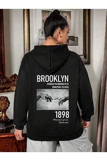 Kapşonlu sweatshirt