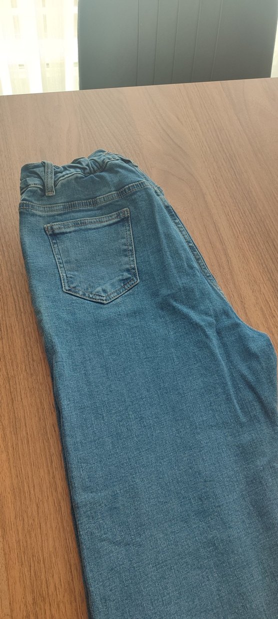 Düğmeli İşlemeli Mavi Kadın Midi Jean - Görsel 4