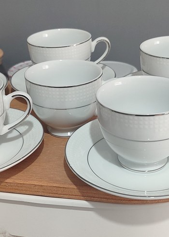 Gri Detaylı Beyaz Porselen Fincan ve Tabağı - Görsel 5