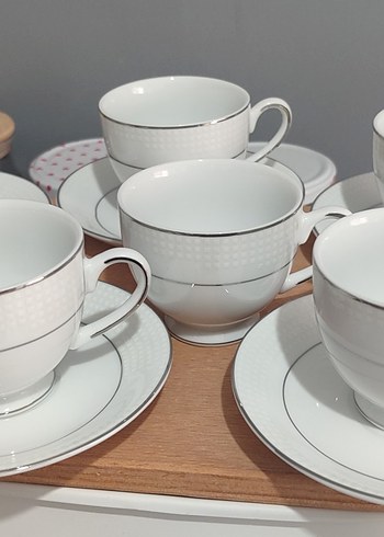 Gri Detaylı Beyaz Porselen Fincan ve Tabağı - Görsel 7