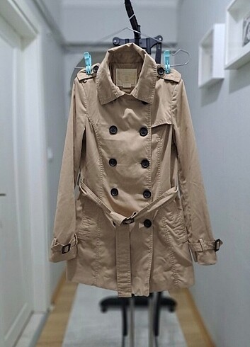 Stradivarius trençkot