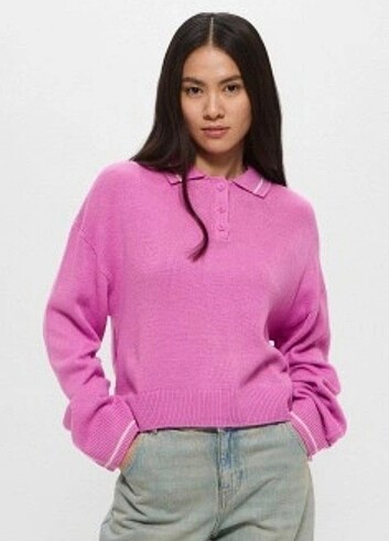 H&M Pembe ve yakalı kazak.