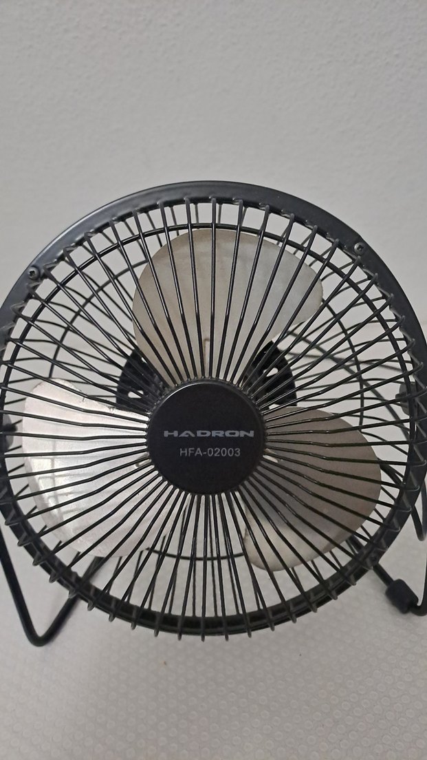 USB Bağlantılı Siyah Masaüstü Fan - Görsel 4