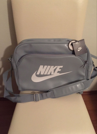 Nike Nike Heritage postaı çantası