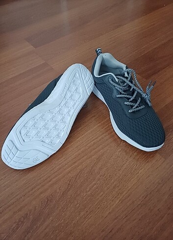 40 Beden Hummel Unisex Spor Ayakkabı