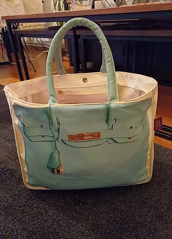 Banana Taipei Tote Çanta 