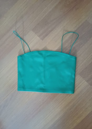 Stradivarius Suni Deri Crop Top