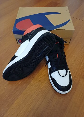 Champion Spor Ayakkabı - Görsel 3