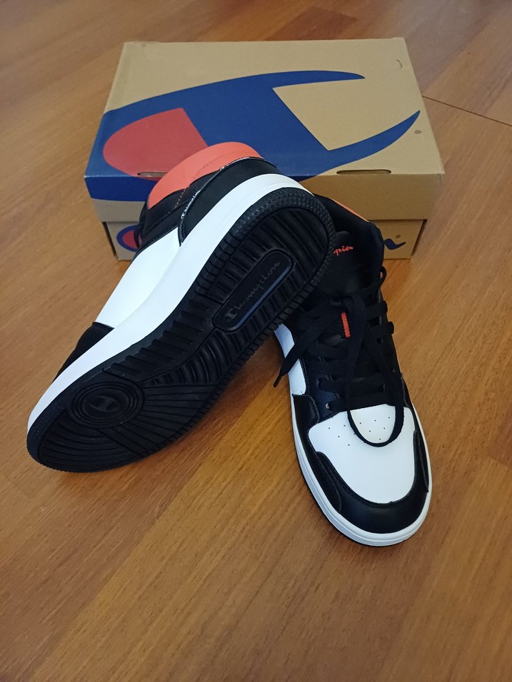 Champion Spor Ayakkabı - Görsel 3