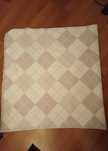 English Home Yatak Örtüsü - Görsel 3