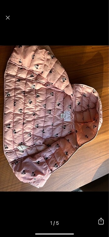 Zara mont kapitone Mickey